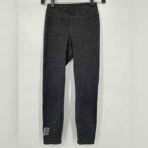 Good Fitness, kids Leggings, Grey, Run, Run,Run,‎ sz med